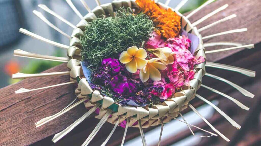 offerings in bali